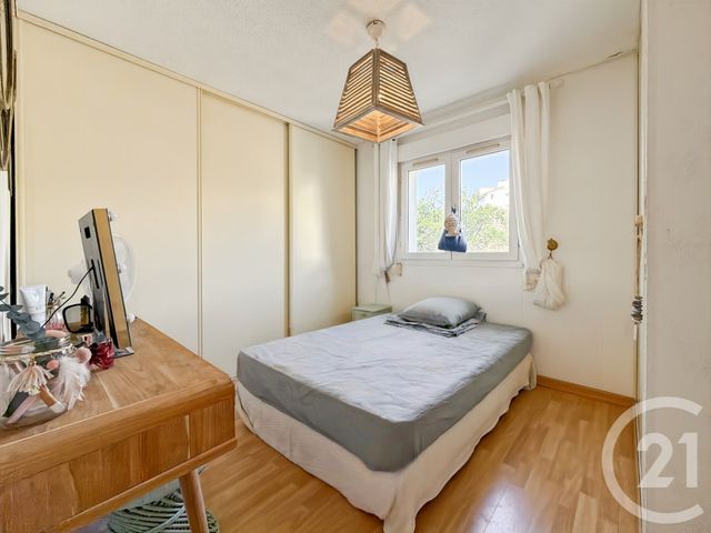 Appartement T3 à vendre - 3 pièces - 72.42 m2 - L ILE ROUSSE - 202 - CORSE - Century 21 Dary Immobilier