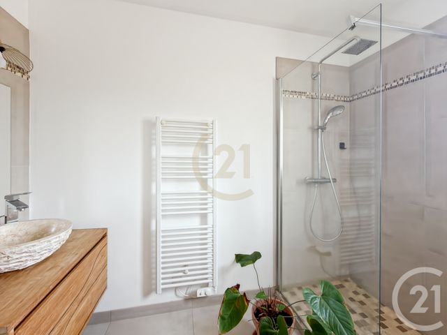 Appartement T3 à vendre - 3 pièces - 64.0 m2 - L ILE ROUSSE - 202 - CORSE - Century 21 Dary Immobilier