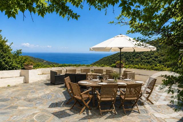 maison à vendre - 9 pièces - 262.24 m2 - SAN MARTINO DI LOTA - 202 - CORSE - Century 21 Dary Immobilier