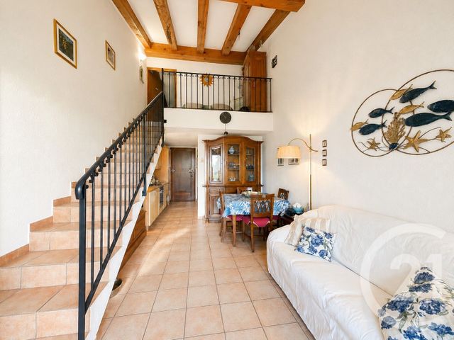 Appartement T2 à vendre - 2 pièces - 40.18 m2 - L ILE ROUSSE - 202 - CORSE - Century 21 Dary Immobilier