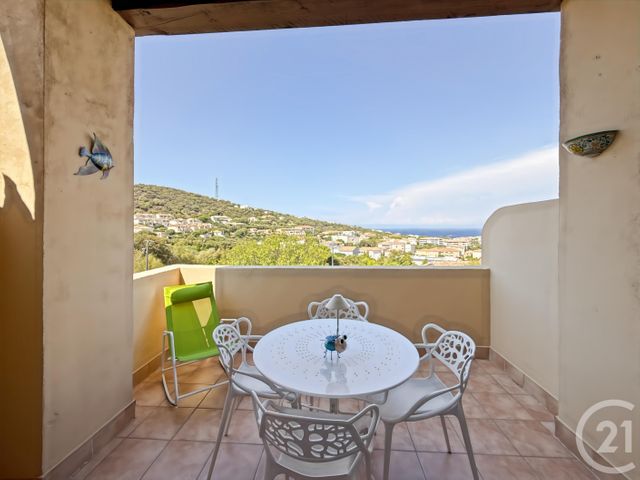 Appartement T2 à vendre - 2 pièces - 40.18 m2 - L ILE ROUSSE - 202 - CORSE - Century 21 Dary Immobilier