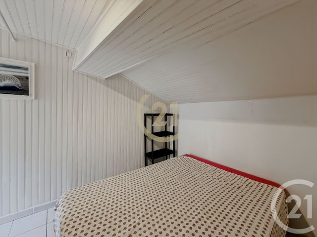 Appartement T1 à louer - 1 pièce - 24.2 m2 - BASTIA - 202 - CORSE - Century 21 Dary Immobilier