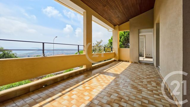 Appartement T2 à vendre - 3 pièces - 73.21 m2 - BASTIA - 202 - CORSE - Century 21 Dary Immobilier