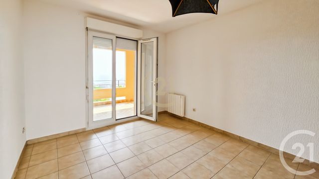 Appartement T2 à vendre - 3 pièces - 73.21 m2 - BASTIA - 202 - CORSE - Century 21 Dary Immobilier