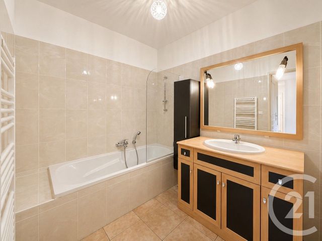 Appartement T3 à vendre - 3 pièces - 77.95 m2 - CALVI - 202 - CORSE - Century 21 Dary Immobilier