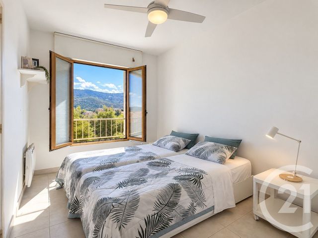 Appartement T3 à vendre - 3 pièces - 62.93 m2 - L ILE ROUSSE - 202 - CORSE - Century 21 Dary Immobilier