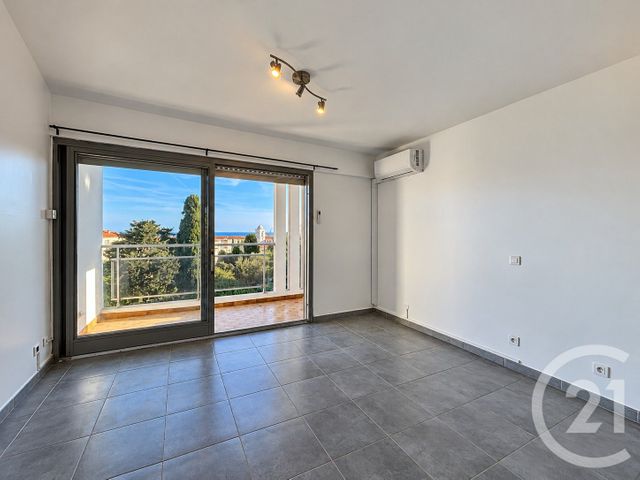 Appartement Studio à louer - 1 pièce - 23.92 m2 - L ILE ROUSSE - 202 - CORSE - Century 21 Dary Immobilier