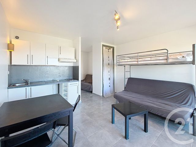Appartement Studio à louer - 1 pièce - 23.92 m2 - L ILE ROUSSE - 202 - CORSE - Century 21 Dary Immobilier