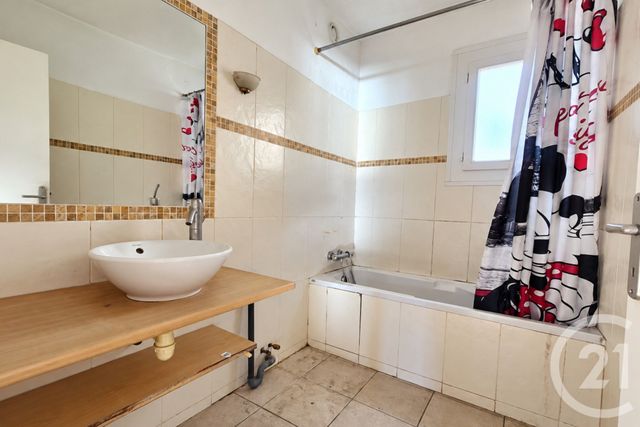 Appartement F3 à vendre - 3 pièces - 57.76 m2 - BASTIA - 202 - CORSE - Century 21 Dary Immobilier
