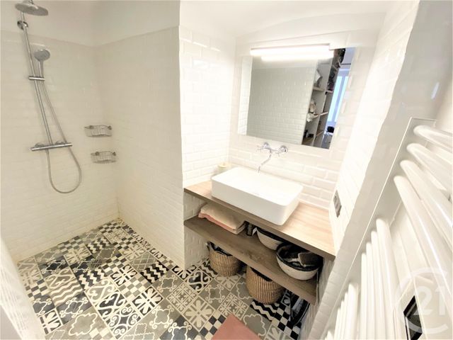 Afficher la photo en grand Appartement T3 à vendre - 4 pièces - 57.4 m2 - L ILE ROUSSE - 20 - CORSE - Century 21 Dary Immobilier