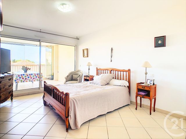 Afficher la photo en grand Appartement T3 à vendre - 3 pièces - 75.76 m2 - L ILE ROUSSE - 20 - CORSE - Century 21 Dary Immobilier