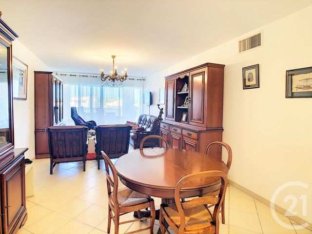 Afficher la photo en grand Appartement T3 à vendre - 3 pièces - 75.76 m2 - L ILE ROUSSE - 20 - CORSE - Century 21 Dary Immobilier