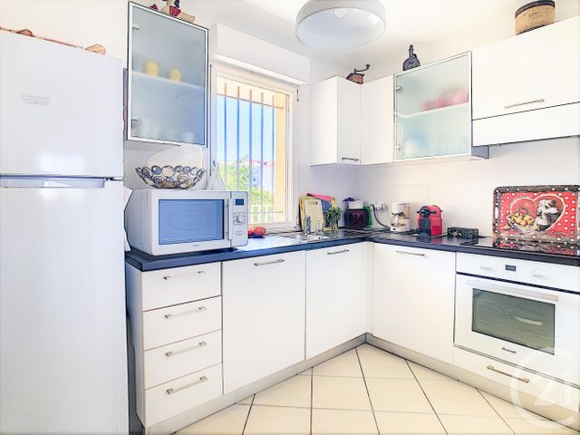 Afficher la photo en grand Appartement T3 à vendre - 3 pièces - 75.76 m2 - L ILE ROUSSE - 20 - CORSE - Century 21 Dary Immobilier