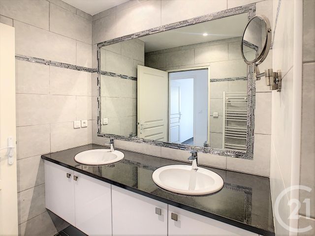 Afficher la photo en grand Appartement T3 à vendre - 3 pièces - 70.5 m2 - L ILE ROUSSE - 20 - CORSE - Century 21 Dary Immobilier
