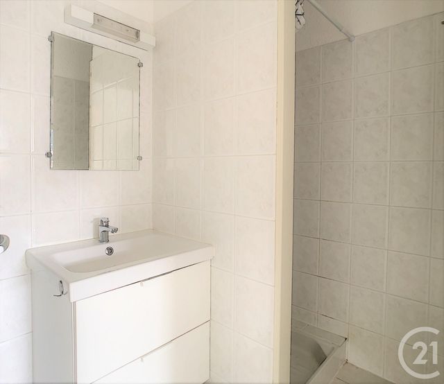 Afficher la photo en grand Appartement F3 à vendre - 3 pièces - 42.96 m2 - L ILE ROUSSE - 20 - CORSE - Century 21 Dary Immobilier