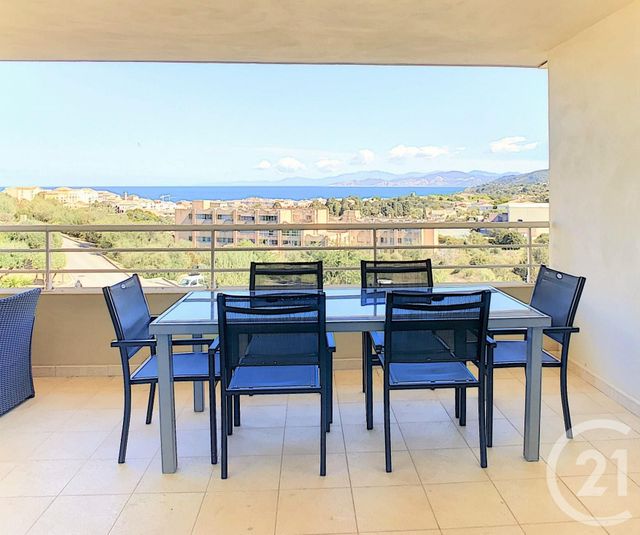 Afficher la photo en grand Appartement Duplex à vendre - 3 pièces - 100.0 m2 - L ILE ROUSSE - 20 - CORSE - Century 21 Dary Immobilier