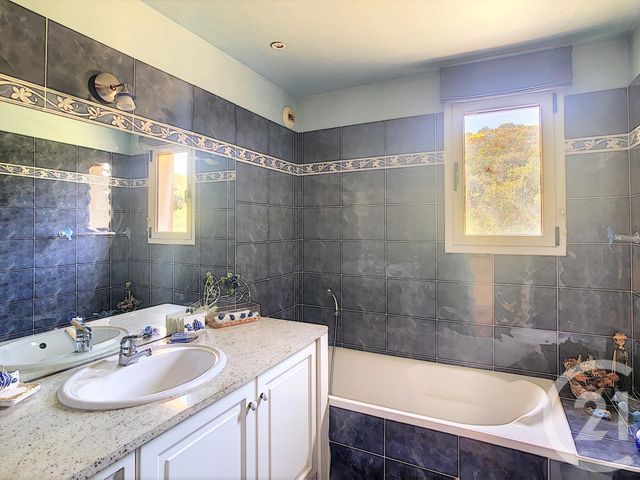 Afficher la photo en grand Appartement F3 à vendre - 3 pièces - 92.0 m2 - L ILE ROUSSE - 20 - CORSE - Century 21 Dary Immobilier