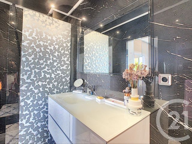 Afficher la photo en grand Appartement T4 à vendre - 4 pièces - 93.0 m2 - SANTA REPARATA DI BALAGNA - 20 - CORSE - Century 21 Dary Immobilier