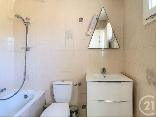 Afficher la photo en grand Studio Cabine à vendre - 1 pièce - 26.0 m2 - LUMIO - 20 - CORSE - Century 21 Dary Immobilier