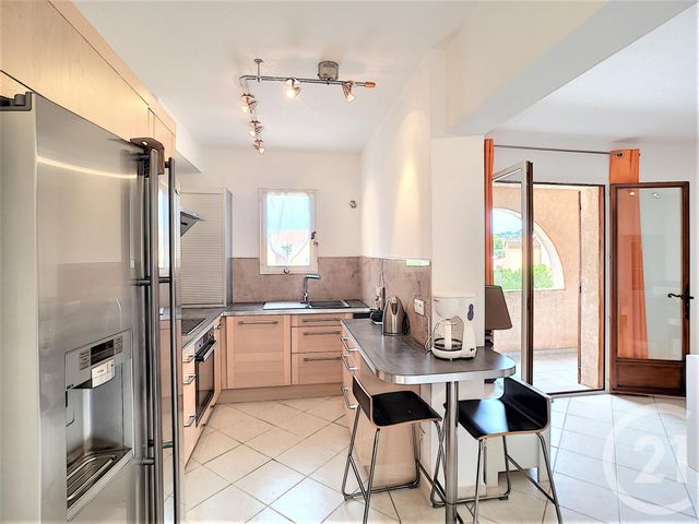 Afficher la photo en grand Appartement T3 à vendre - 3 pièces - 71.14 m2 - CALVI - 20 - CORSE - Century 21 Dary Immobilier