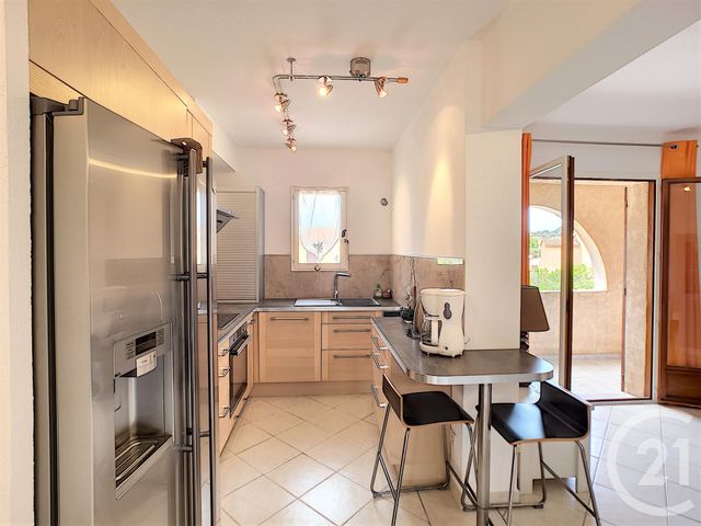 Afficher la photo en grand Appartement T3 à vendre - 3 pièces - 71.14 m2 - CALVI - 20 - CORSE - Century 21 Dary Immobilier