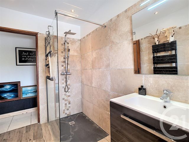 Afficher la photo en grand Appartement T3 à vendre - 3 pièces - 70.21 m2 - CALVI - 20 - CORSE - Century 21 Dary Immobilier